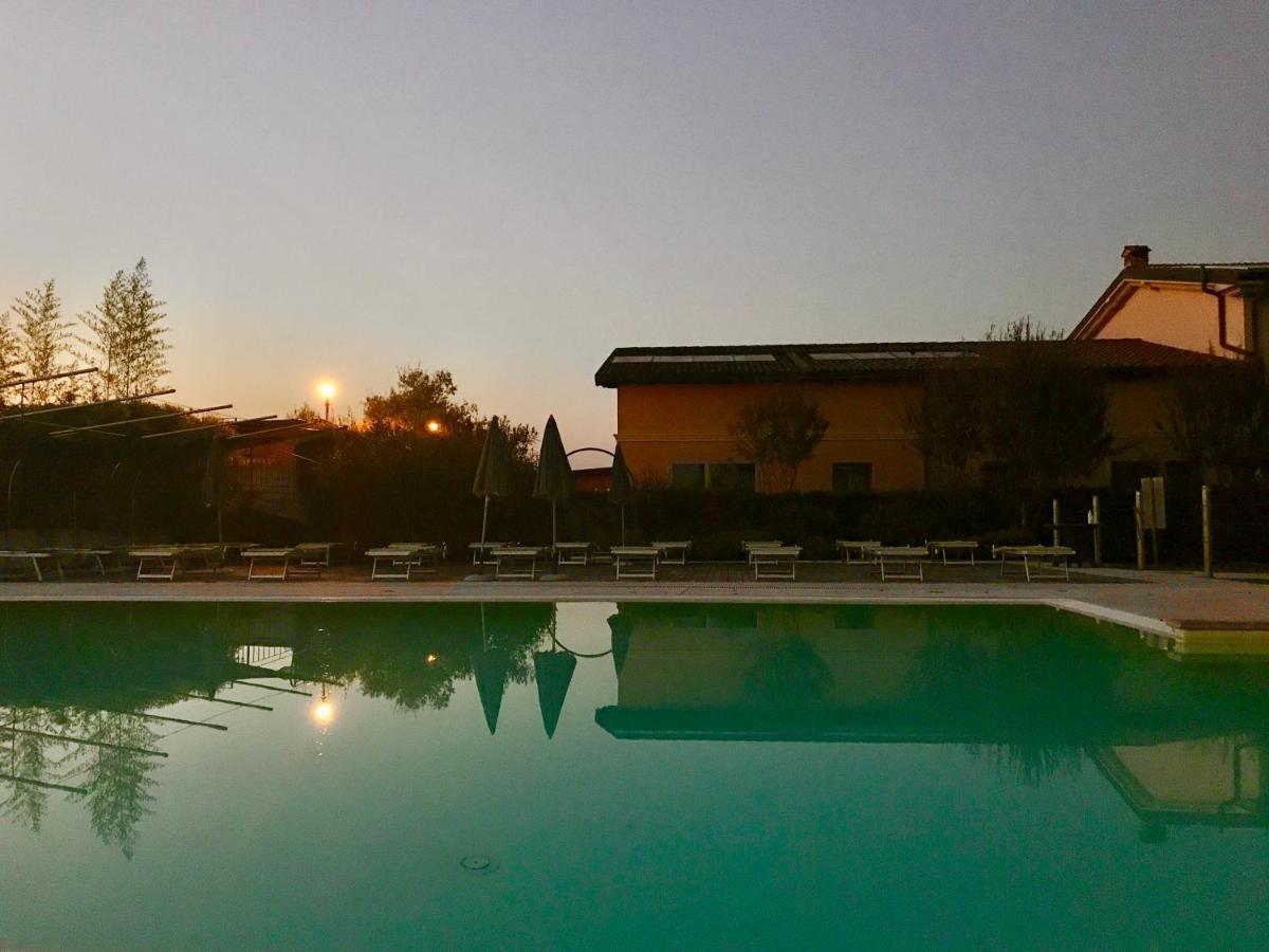 Agriturismo Feliciana ポッツォレンゴ エクステリア 写真