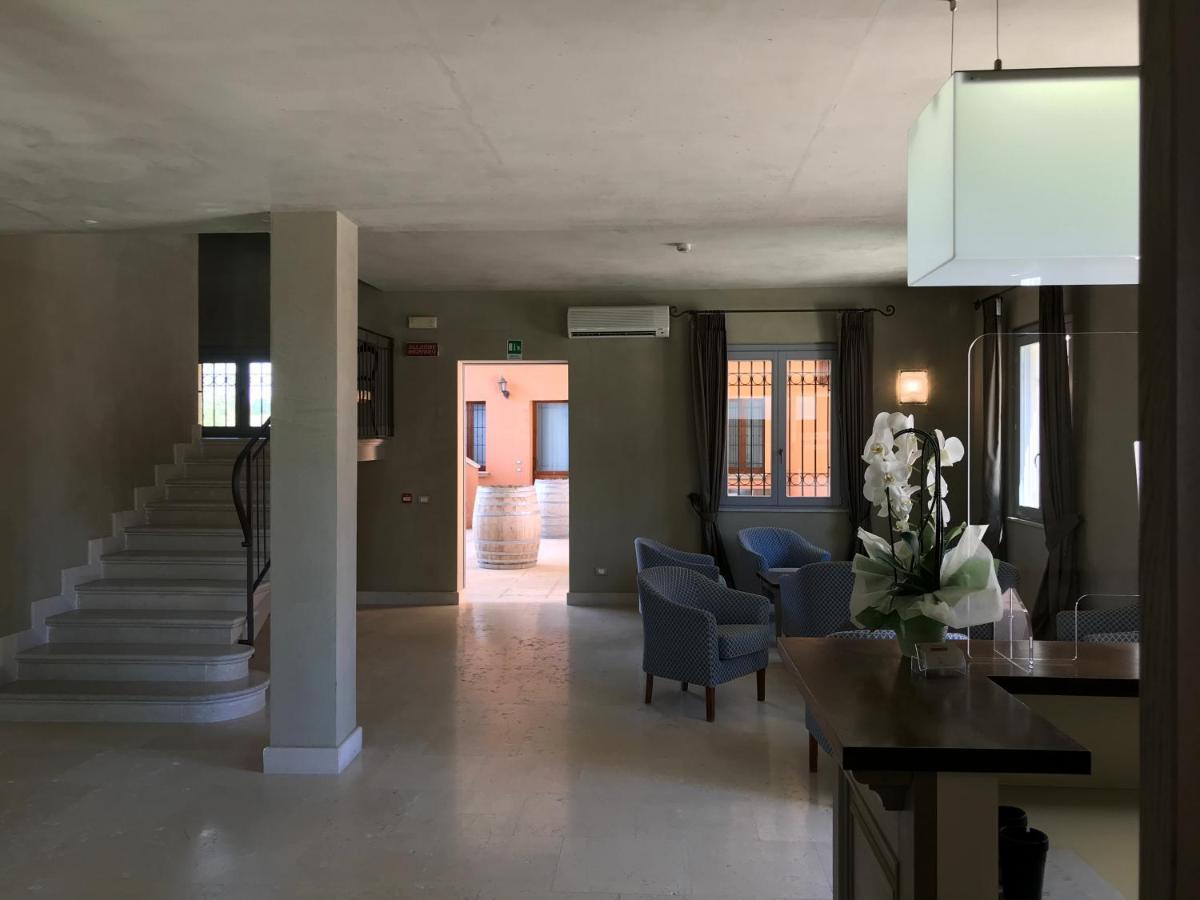 Agriturismo Feliciana ポッツォレンゴ エクステリア 写真
