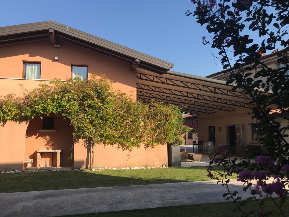 Agriturismo Feliciana ポッツォレンゴ エクステリア 写真