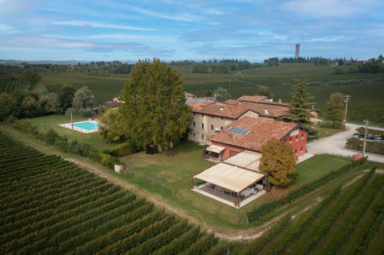 Agriturismo Feliciana ポッツォレンゴ エクステリア 写真