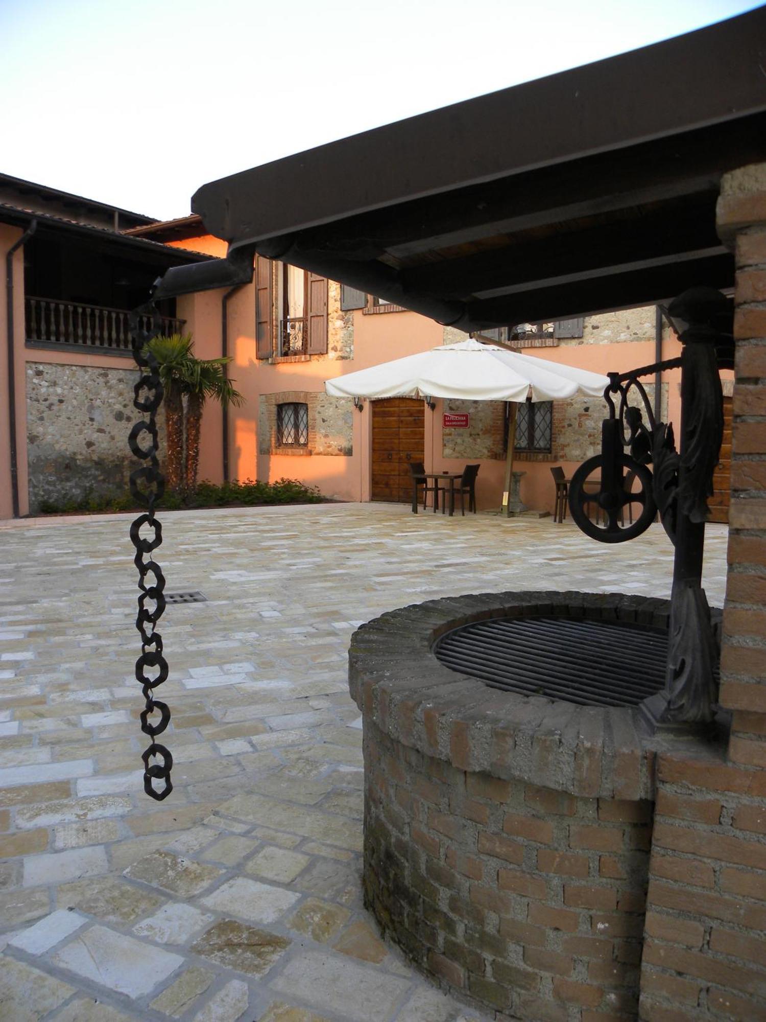 Agriturismo Feliciana ポッツォレンゴ エクステリア 写真